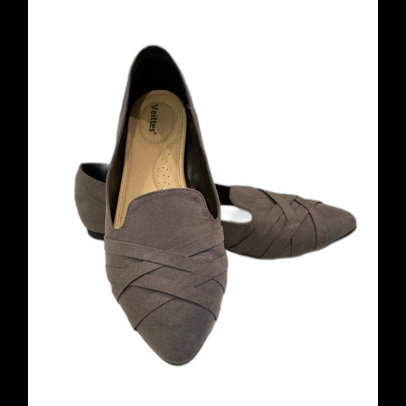 Veittes Womens Flats Slip On Size 8 WIDE Shoes Gray Excellent Condition Padded - Picture 1 of 12